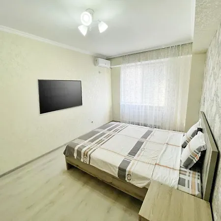 Cozy Central Apartment Chisinau Exterior photo